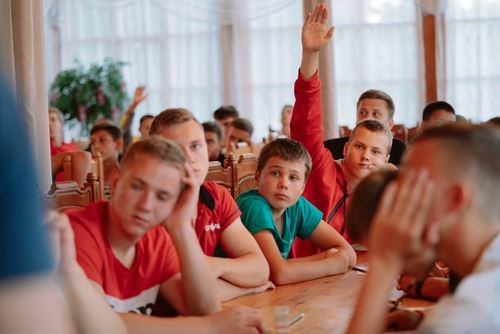 
<p>                                Около 100 школьников проекта «Самбо в школу» проводят летний сбор в Московской области</p>
<p>                        