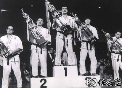 Первый Абсолютный чемпион Мира по киокусинкай Катсуаки Сато