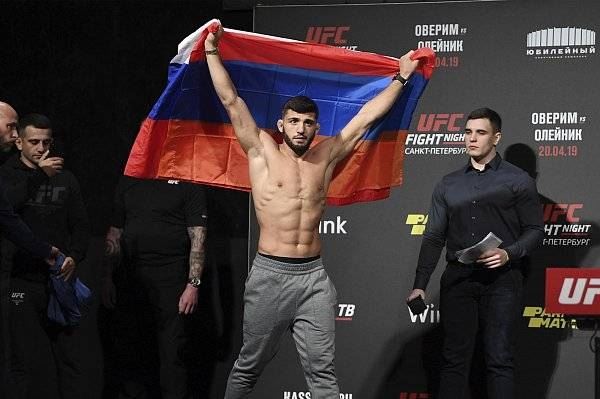 UFC FIGHT NIGHT 192: Арман Царукян - Кристос Гиагос ОНЛАЙН видео трансляция поединка, где смотреть