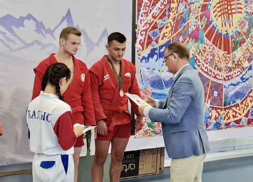 </p>
<p>                                В Кыргызстане завершился Международный турнир памяти В. Гордеева </p>
<p>                        