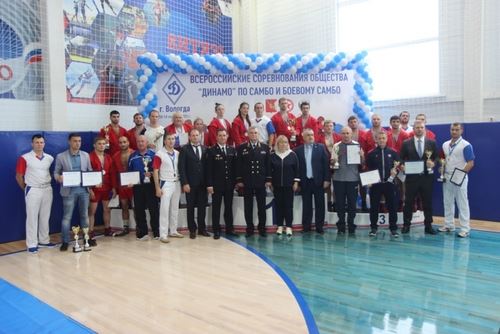 
<p>                                В Вологодской области завершились Всероссийские соревнования по самбо и боевому самбо среди сотрудников правоохранительных органов</p>
<p>                        